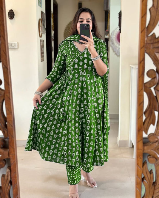 Angrakha Kurta Set Green