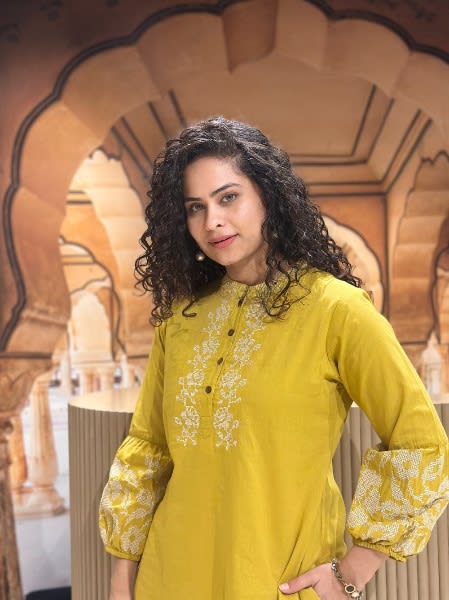 Elegant Yellow Embroidered Kurta Set for Women