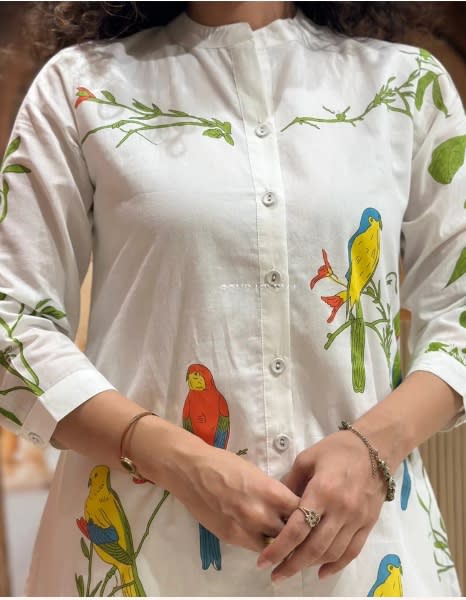 Elegant Pure Cotton Women'S Kurta Handcrafted Bird & Botanical Design