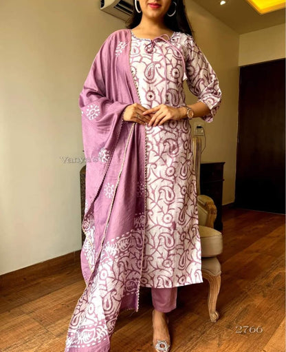 Pink Cotton Kuta Set  With Dupatta For Women