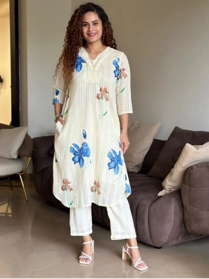 White Cotton Blooming Flower Kurta Set